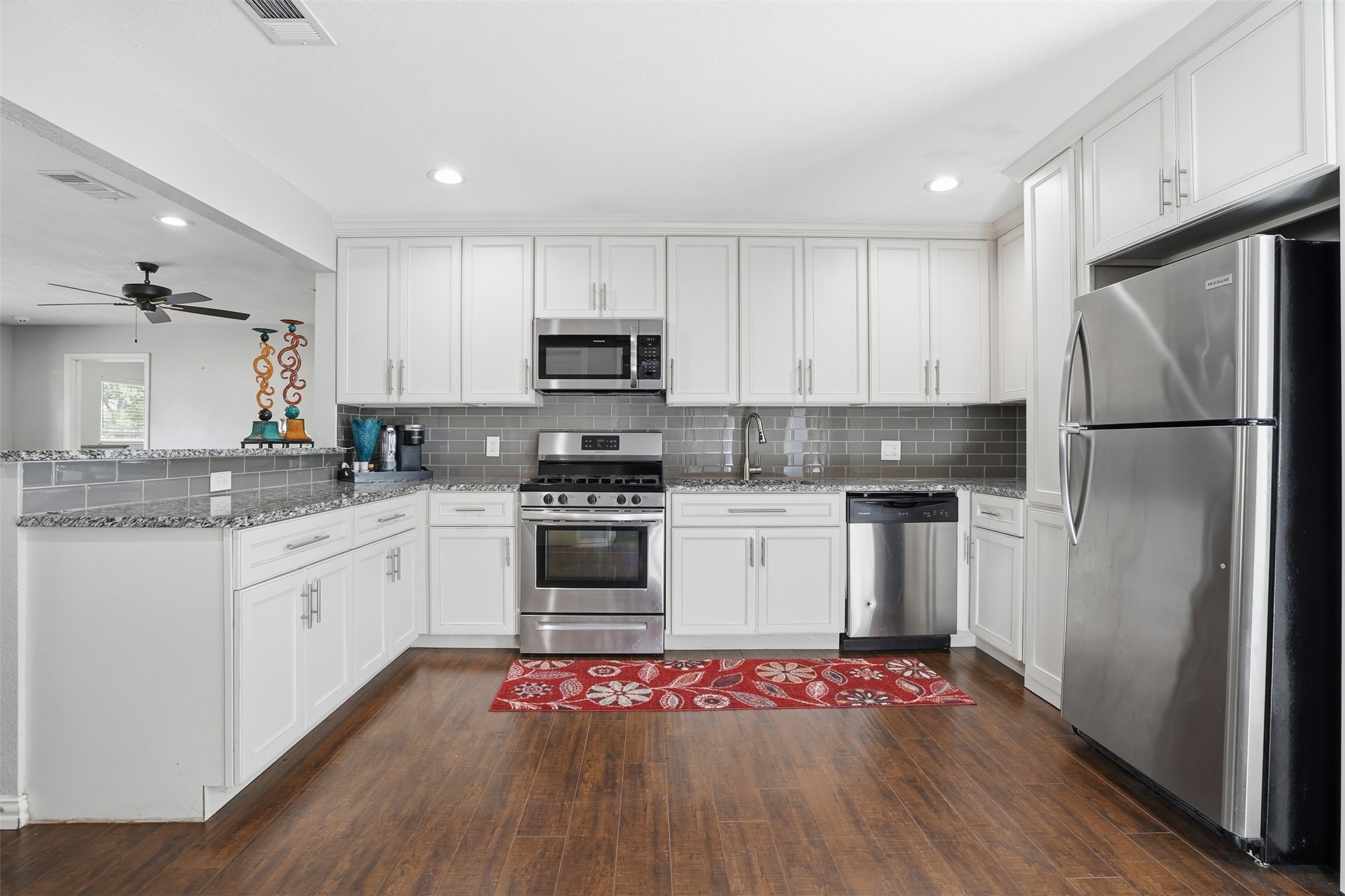 5717 S Wells Circle Westworth Village TX 76114