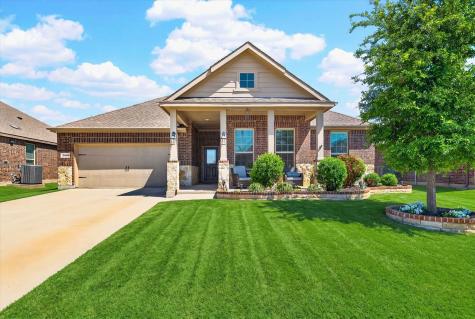 2816 Permian Road Aubrey TX 76227
