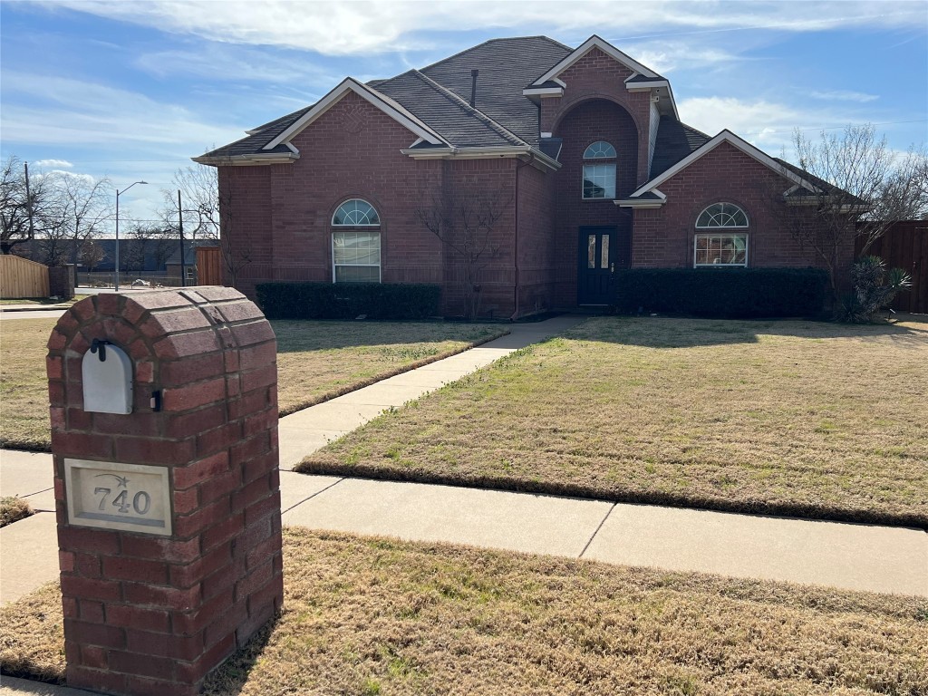 740 Lakewood Drive Kennedale TX 76060