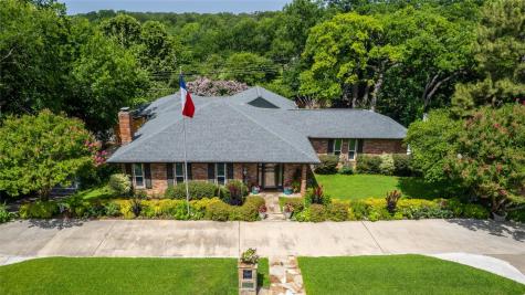 1005 Edgecliff Drive Bedford TX 76022