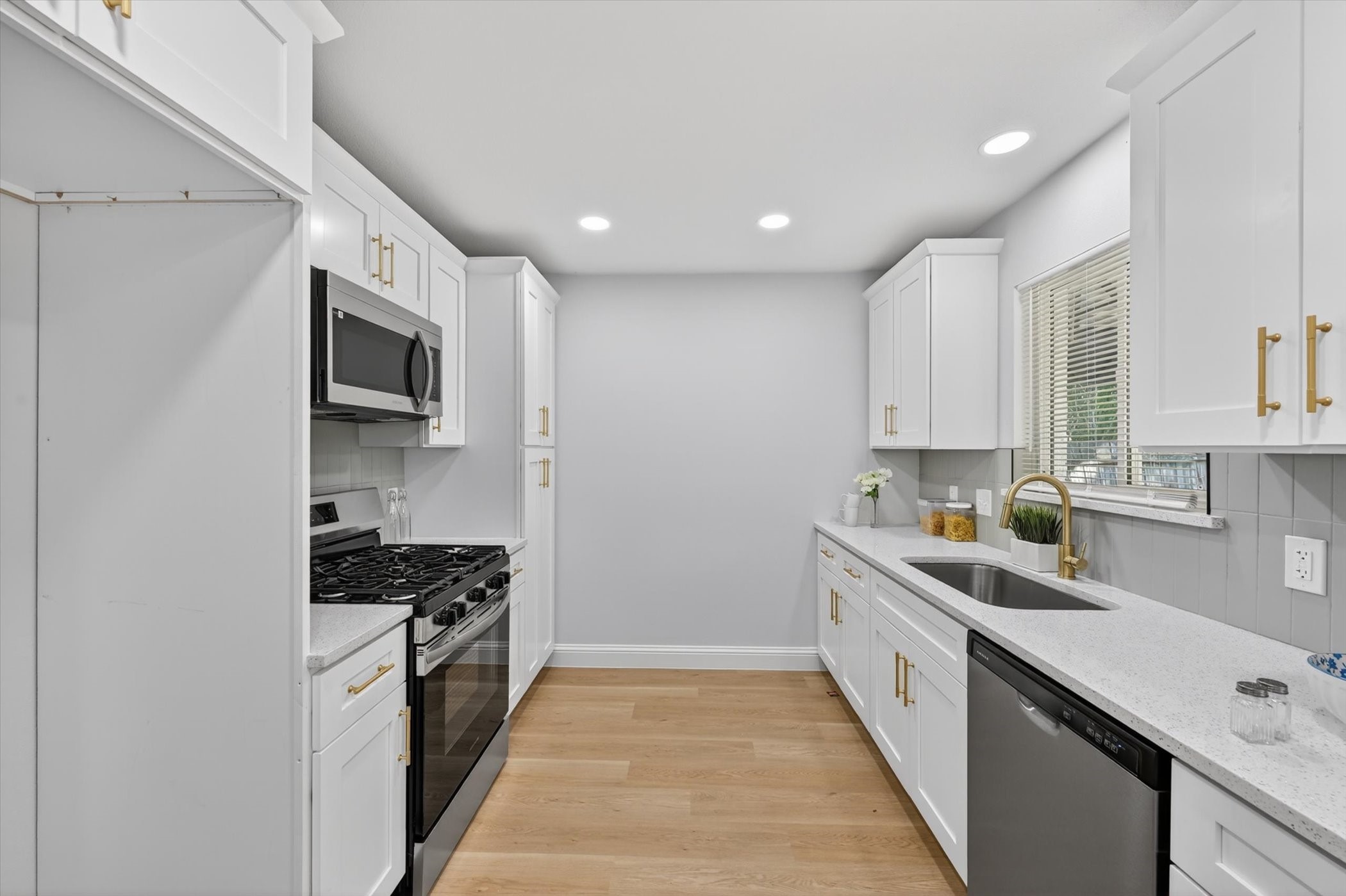 2029 Spanish Trail Irving TX 75060