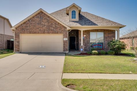 5112 Mountain View Drive Krum TX 76249