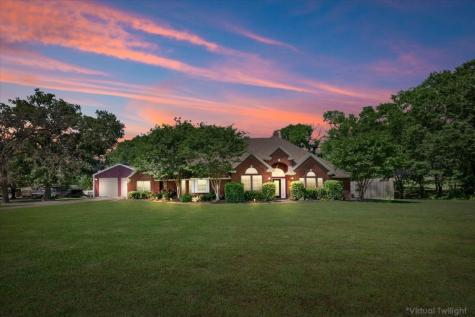 916 Walnut Creek Drive Fairfield TX 75840