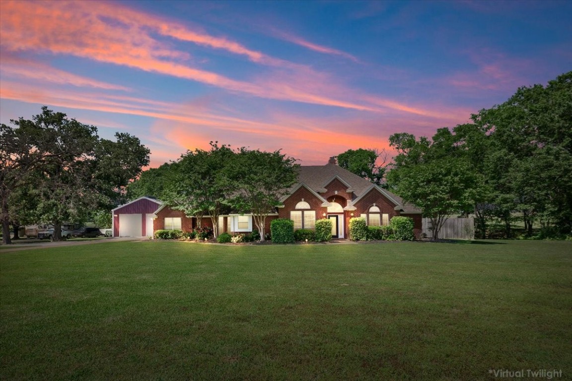 916 Walnut Creek Drive Fairfield TX 75840