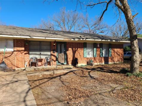 309 Meadow Lane Bonham TX 75418
