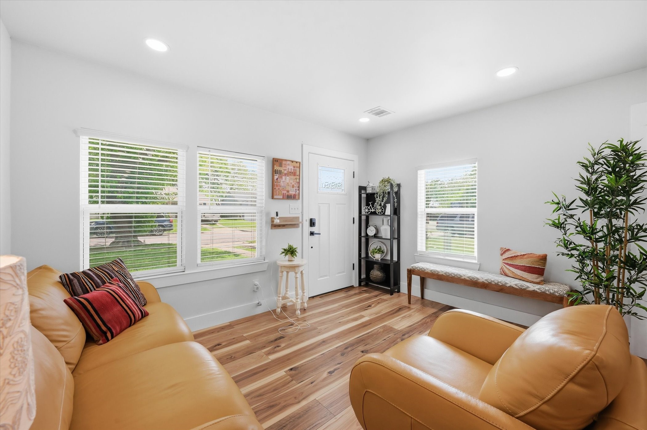 303 Brodie Street Dallas TX 75224
