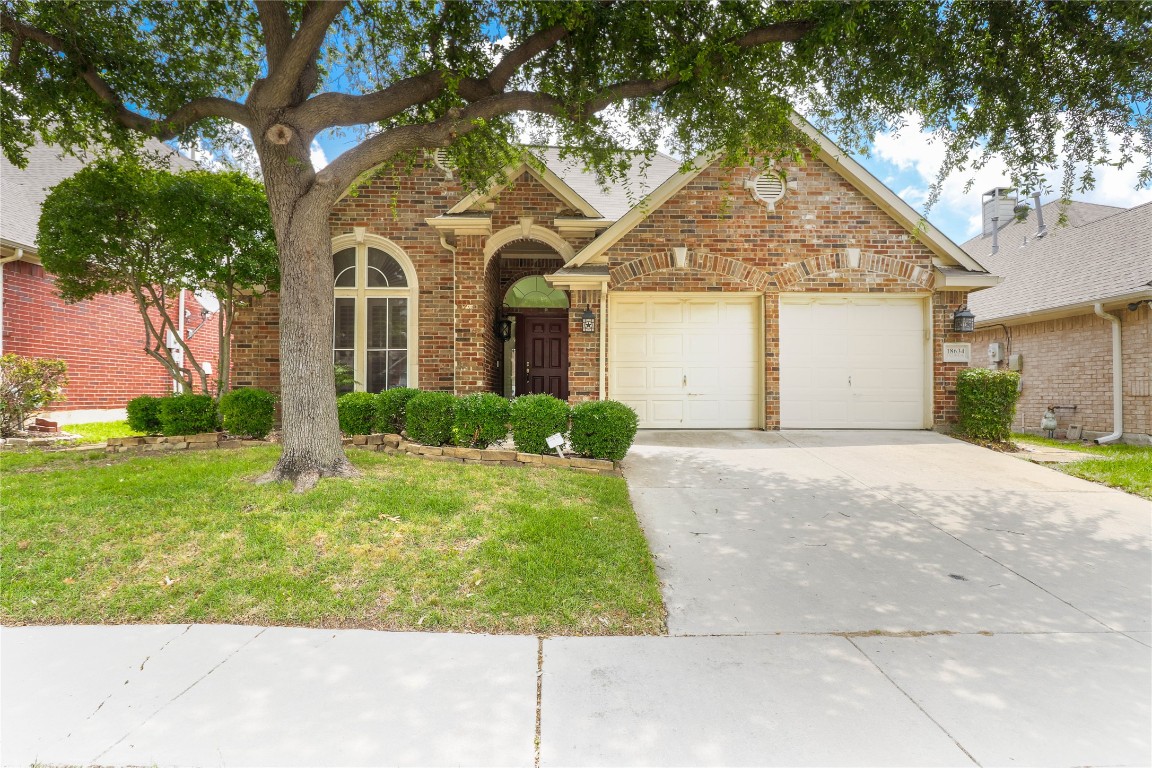 18634 Tall Oak Drive Dallas TX 75287