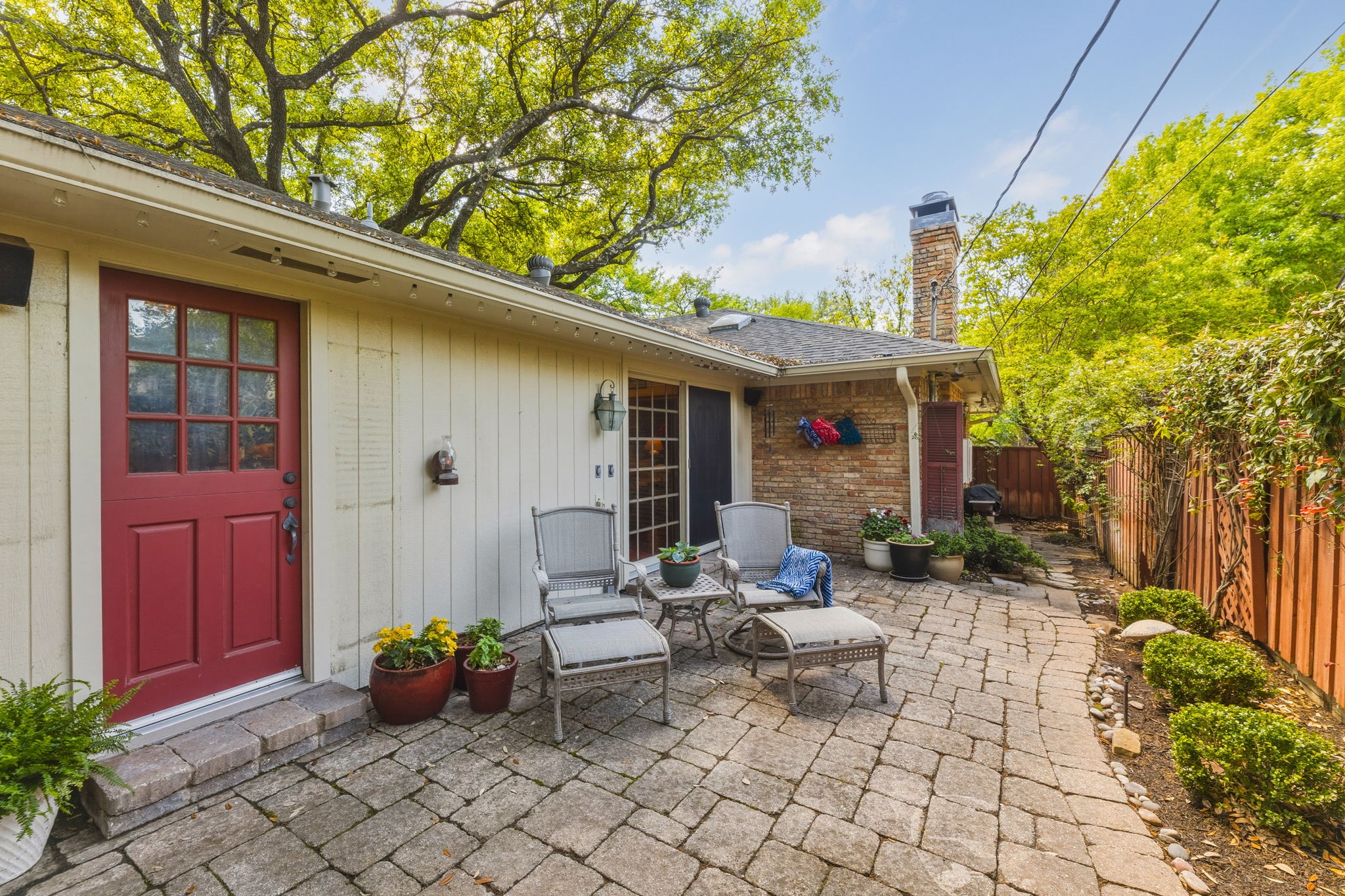 713 Laguna Drive Richardson TX 75080