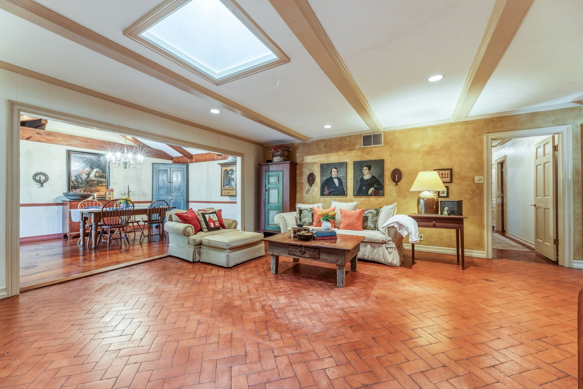 713 Laguna Drive Richardson TX 75080