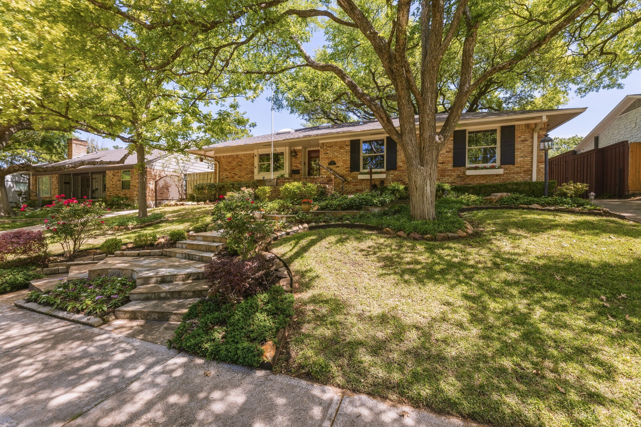 713 Laguna Drive Richardson TX 75080