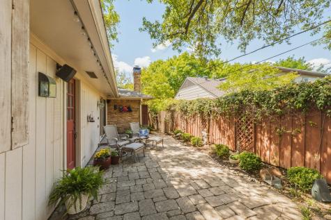 713 Laguna Drive Richardson TX 75080