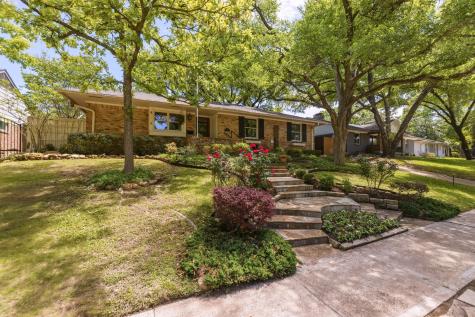 713 Laguna Drive Richardson TX 75080