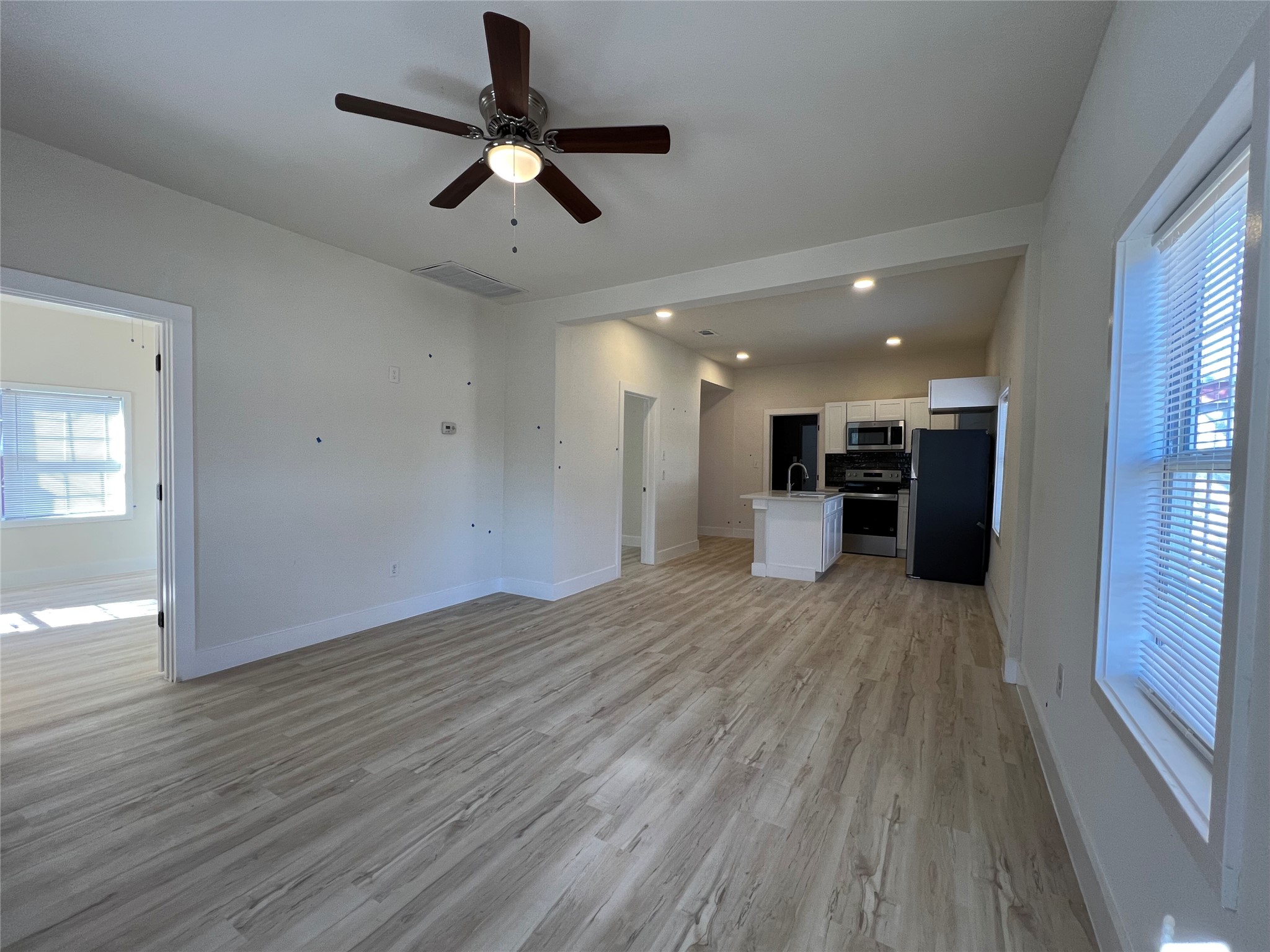 705 E 1st North Street Kaufman TX 75142