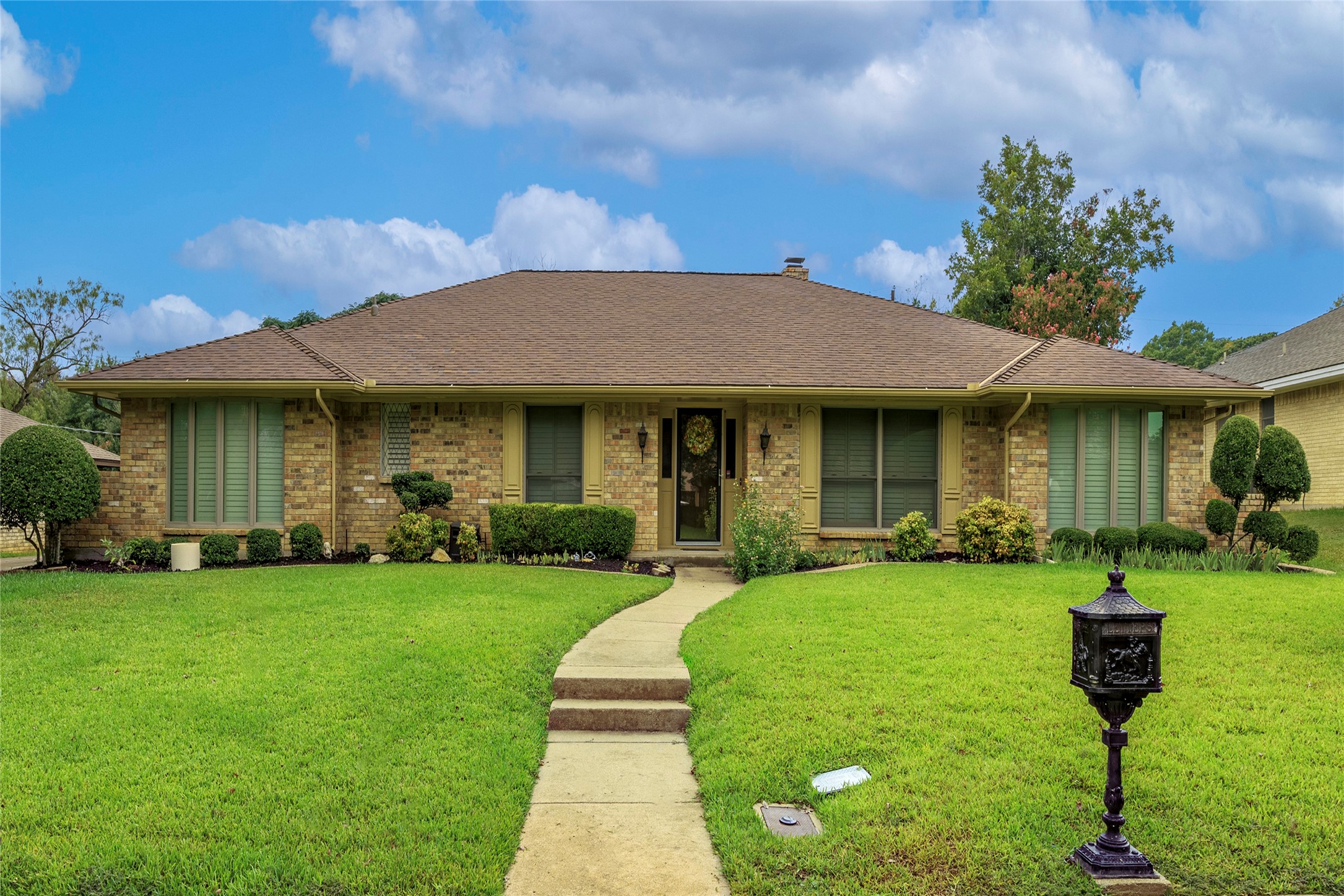 6804 Santiago Avenue Fort Worth TX 76133