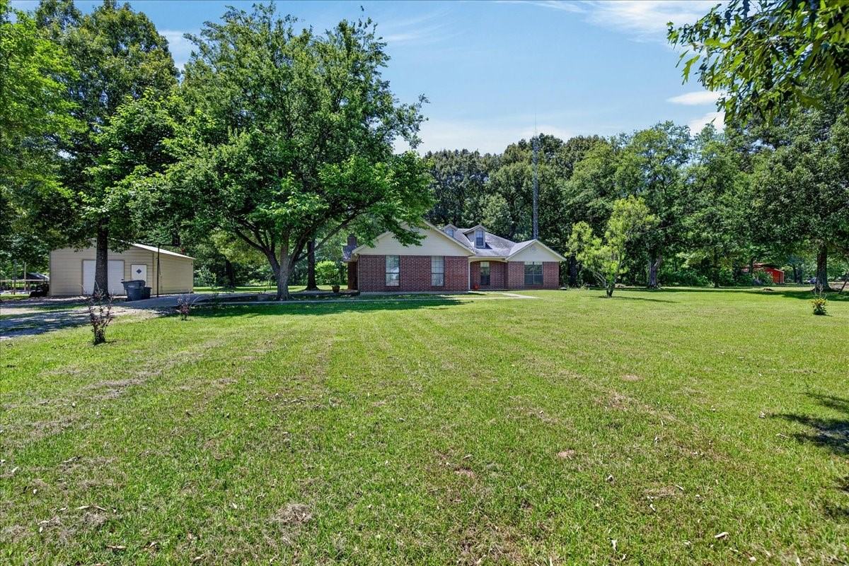 421 Vz County Road 3613 Edgewood TX 75117