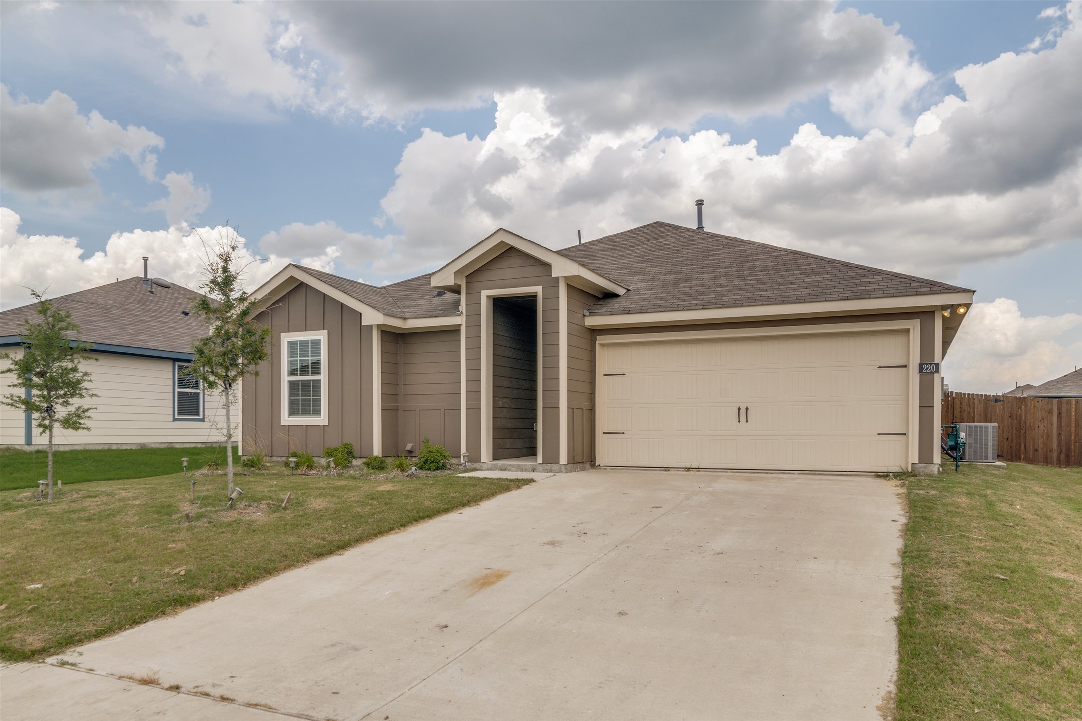 220 Weatherboard Drive Nevada TX 75173