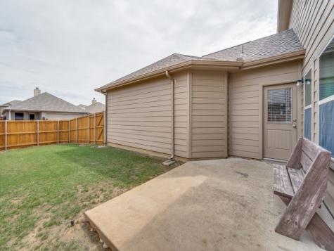 9117 Eastwood Avenue Cross Roads TX 76227