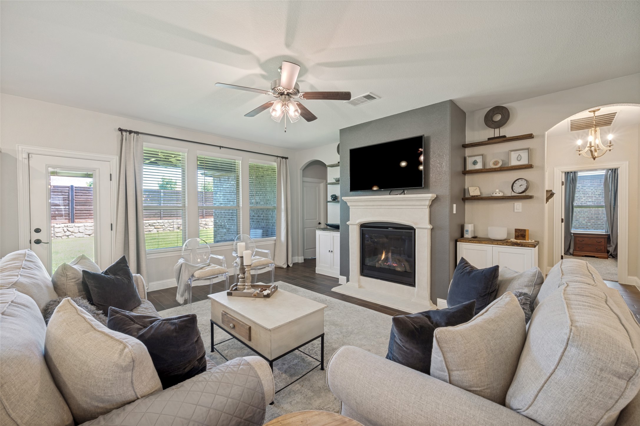 10121 Table Bluff Street Aubrey TX 76227