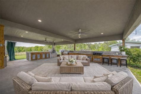 1050 County Road 2618 Marietta TX 75566