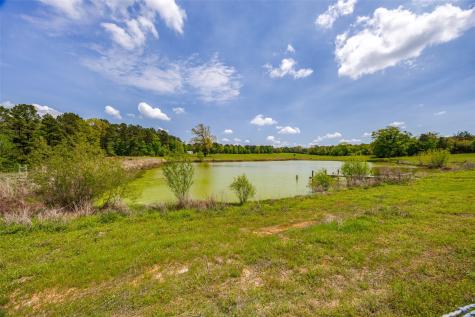 1050 County Road 2618 Marietta TX 75566