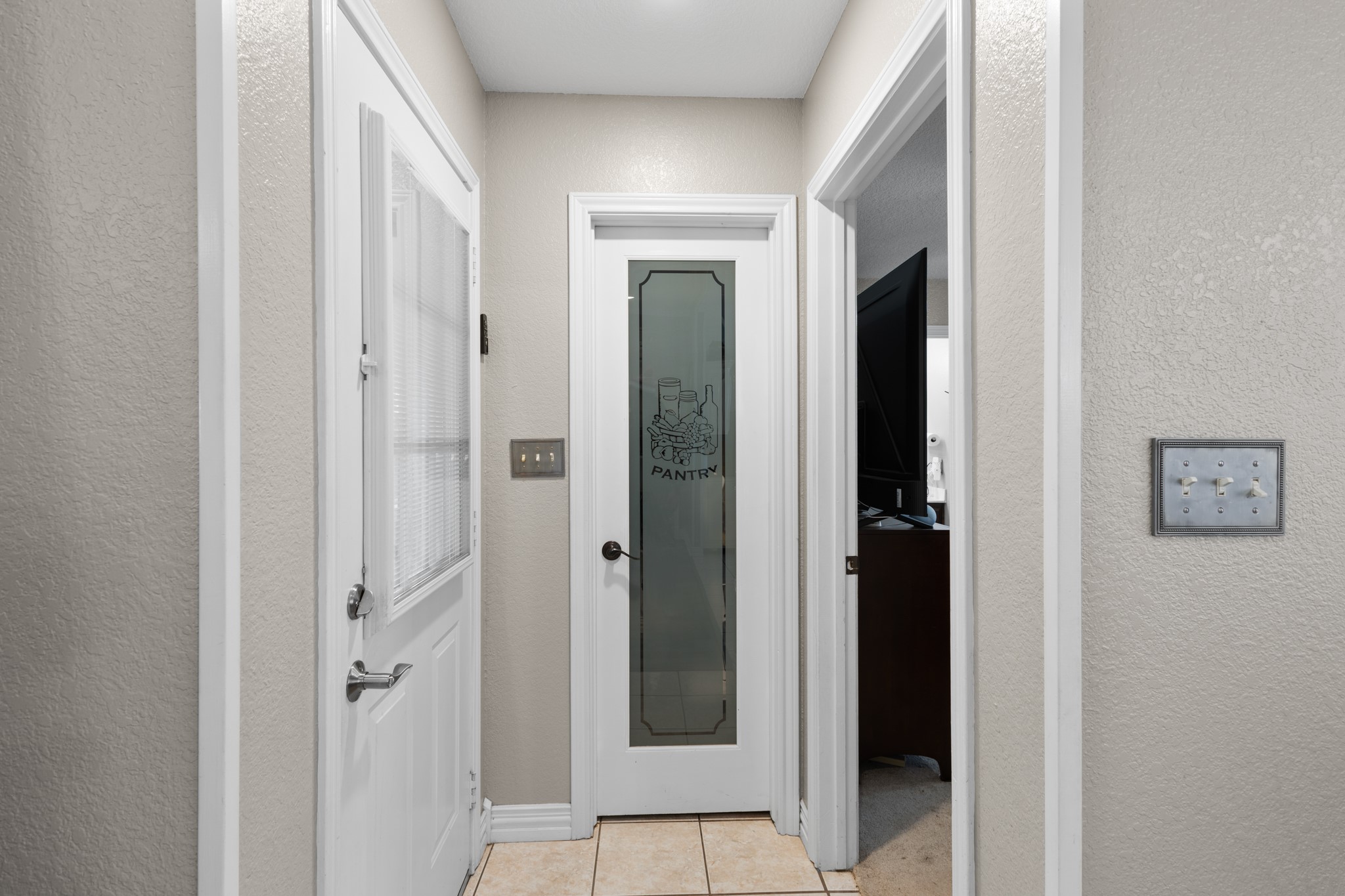 1701 Oakmeadow Drive Decatur TX 76234