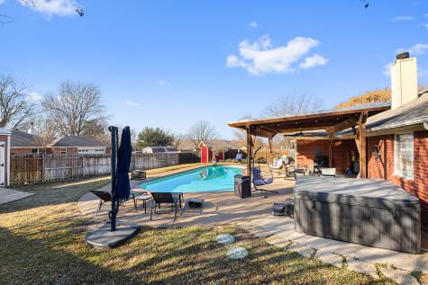 1701 Oakmeadow Drive Decatur TX 76234