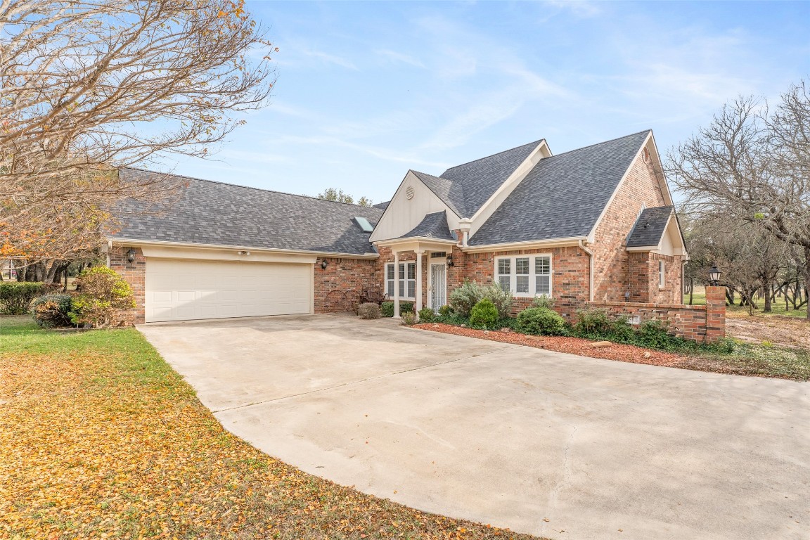 1712 County Road 318 Early TX 76802