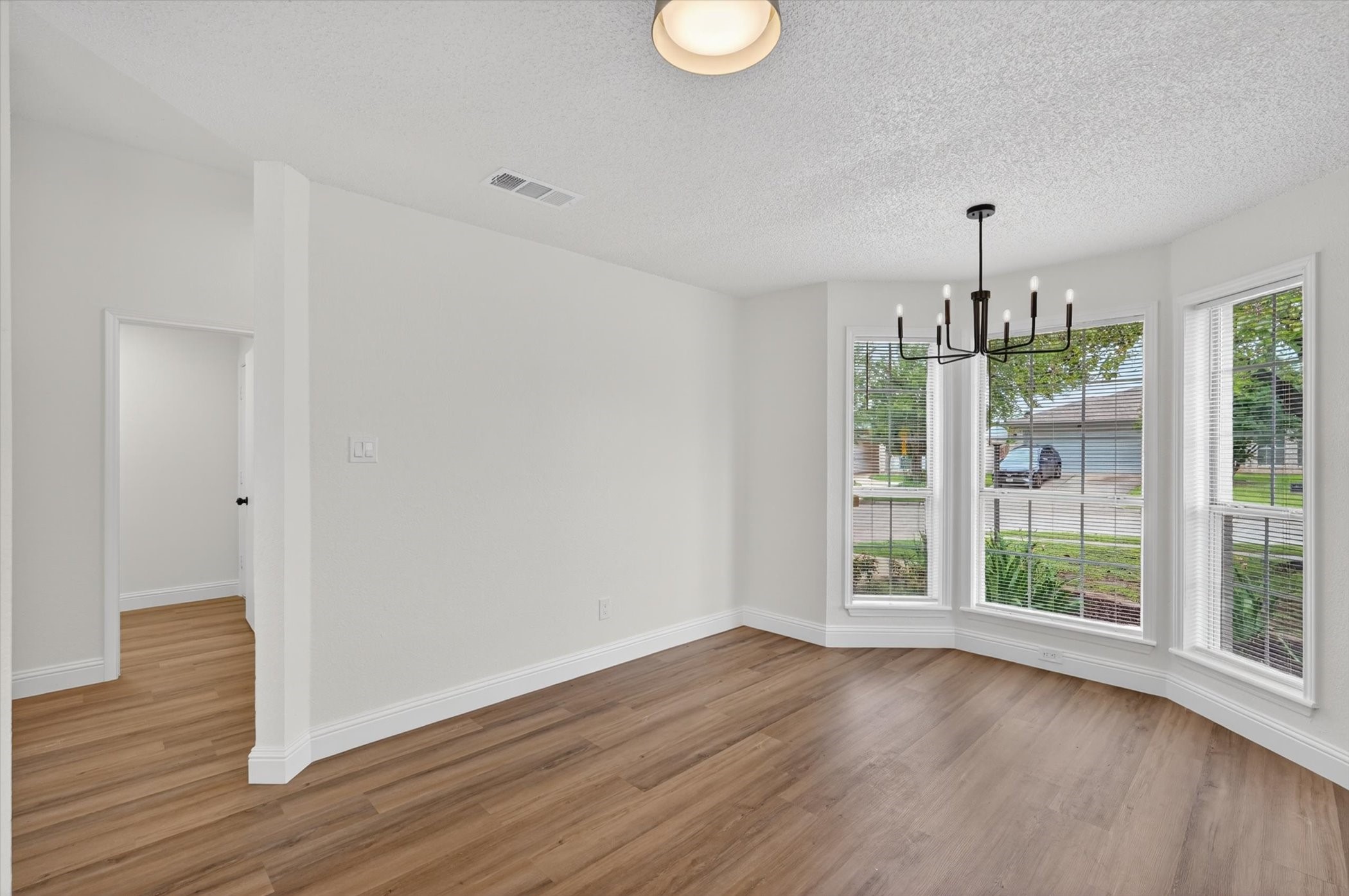 8194 Waterside Trail Fort Worth TX 76137