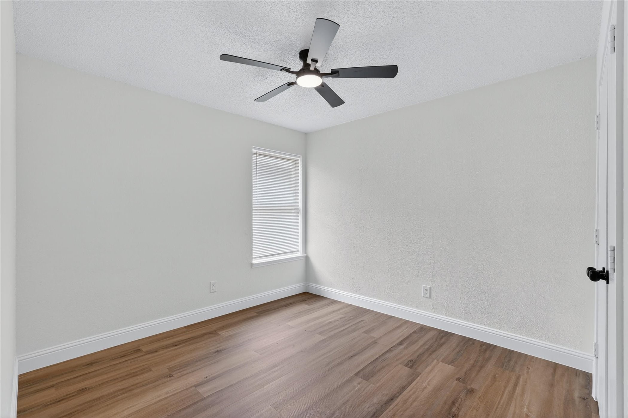 8194 Waterside Trail Fort Worth TX 76137