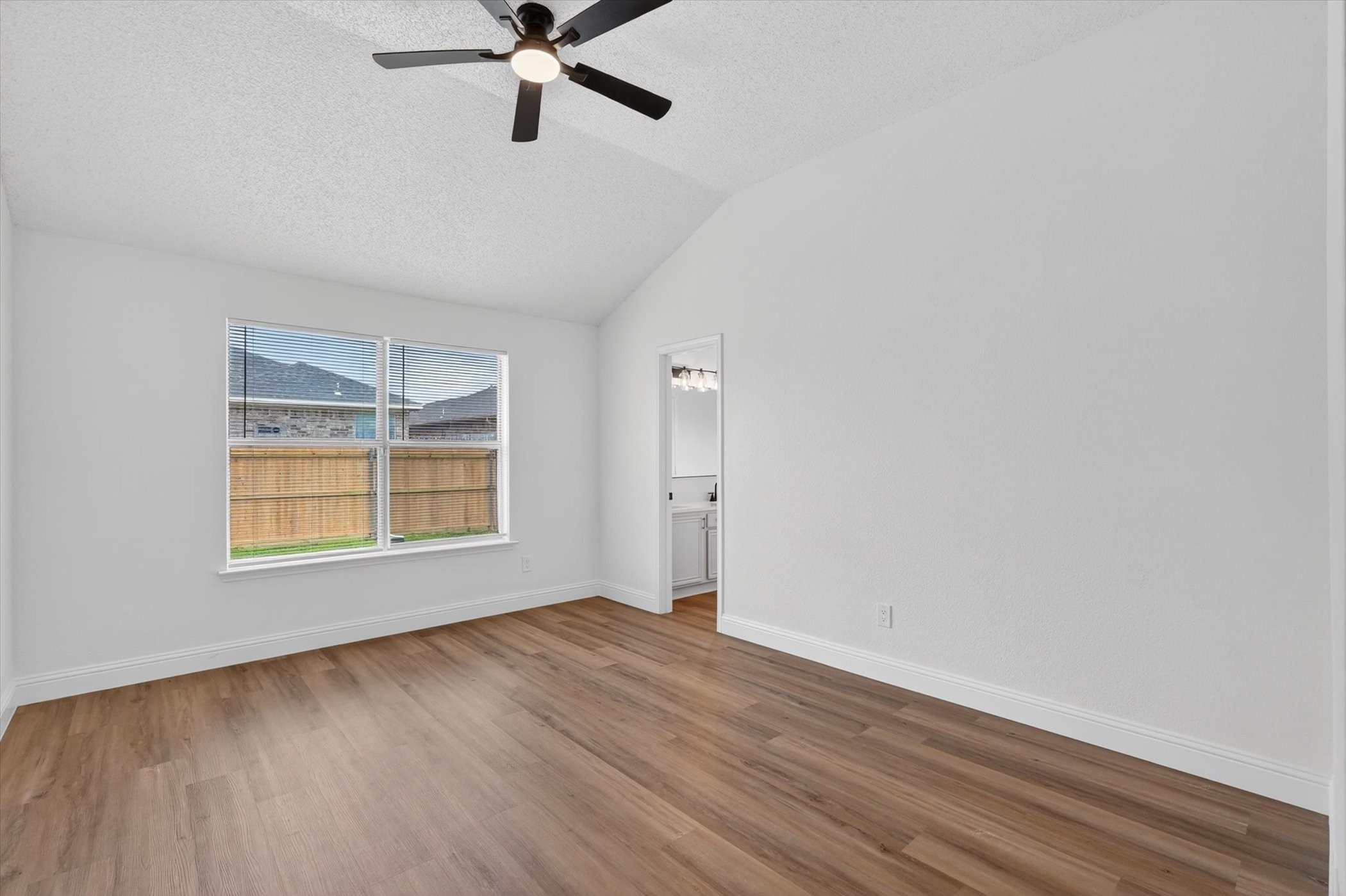 8194 Waterside Trail Fort Worth TX 76137