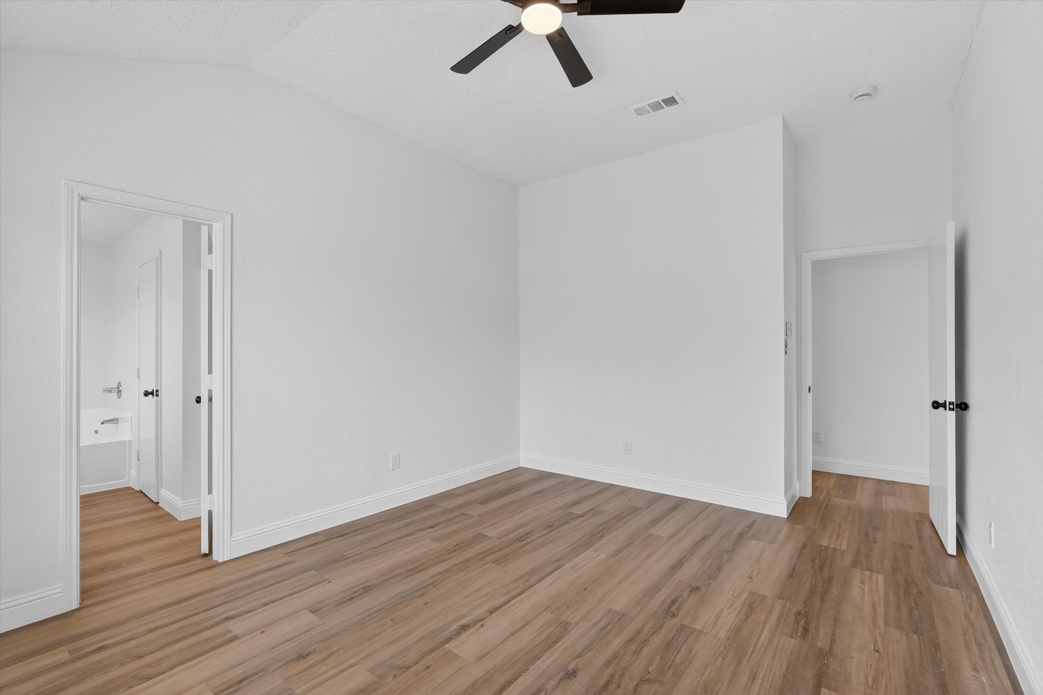 8194 Waterside Trail Fort Worth TX 76137