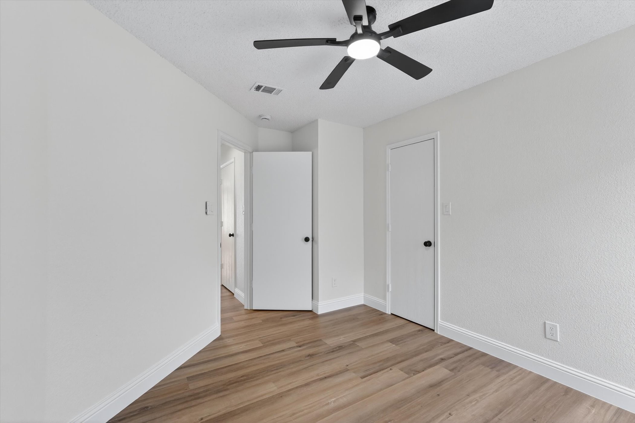8194 Waterside Trail Fort Worth TX 76137