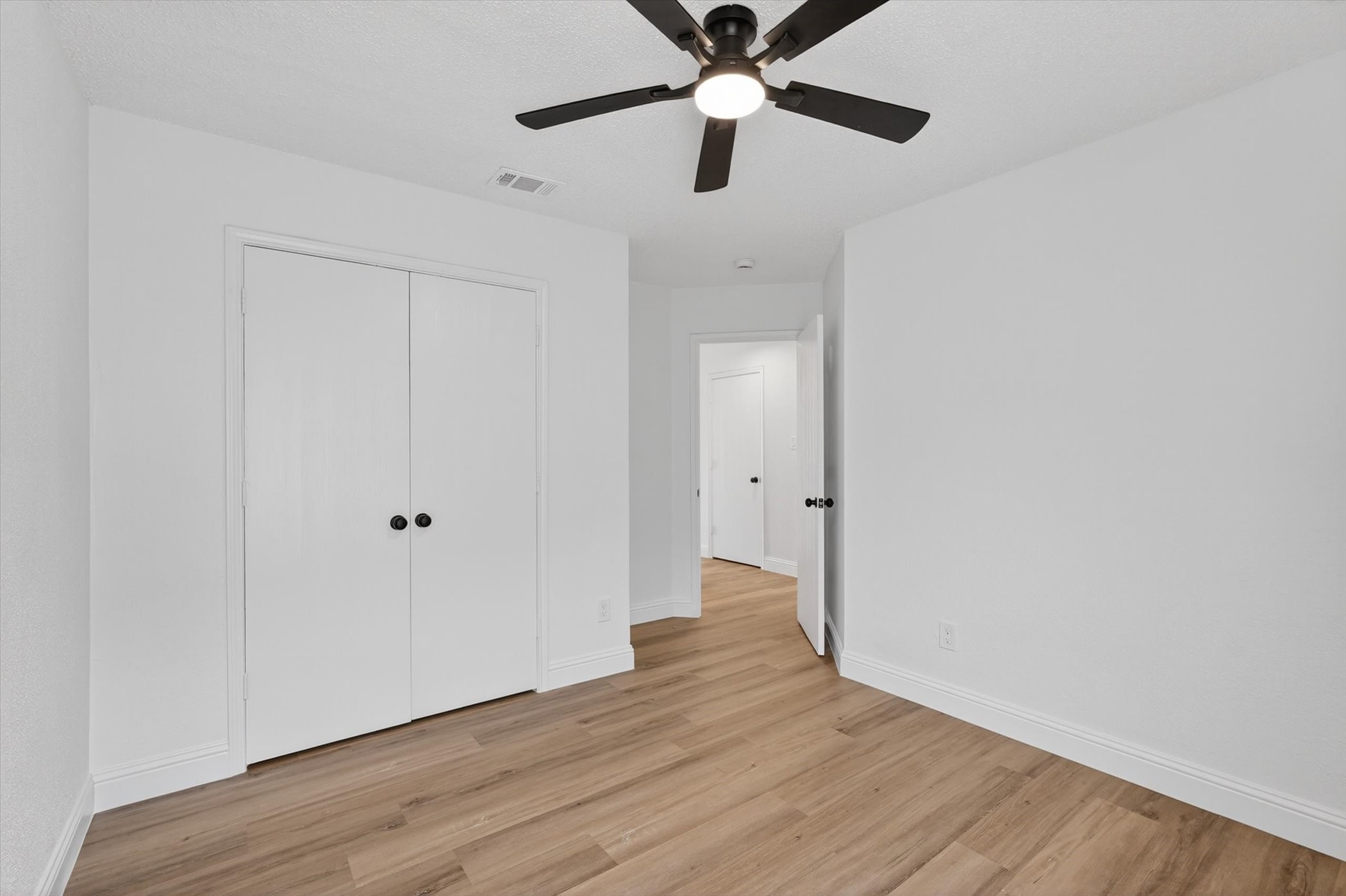 8194 Waterside Trail Fort Worth TX 76137