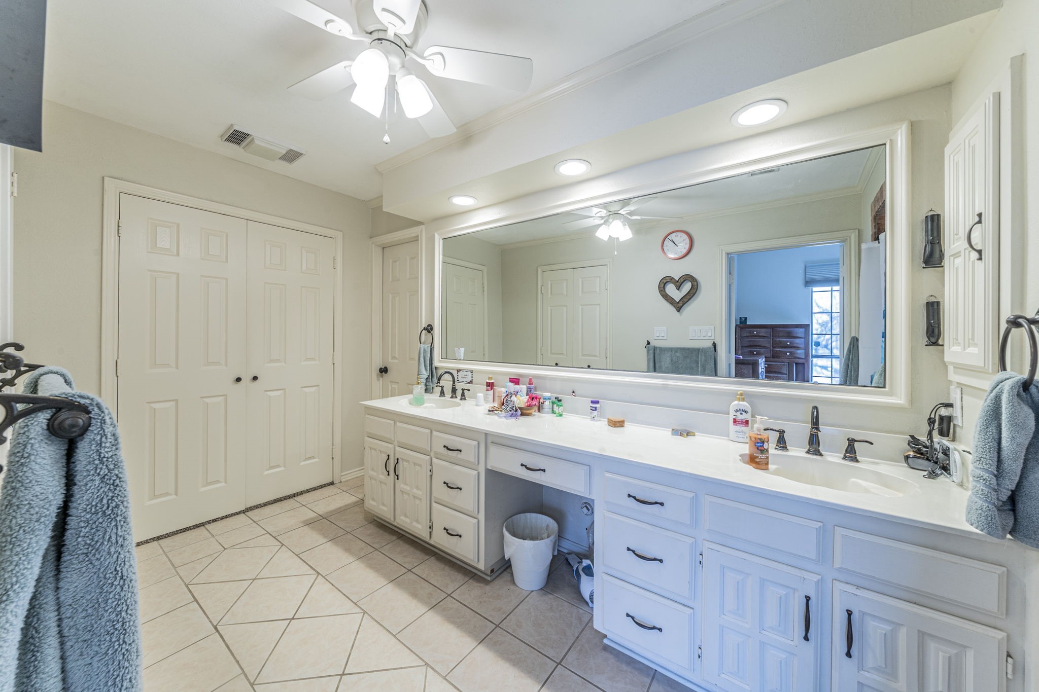 5609 Euclid Drive Arlington TX 76013