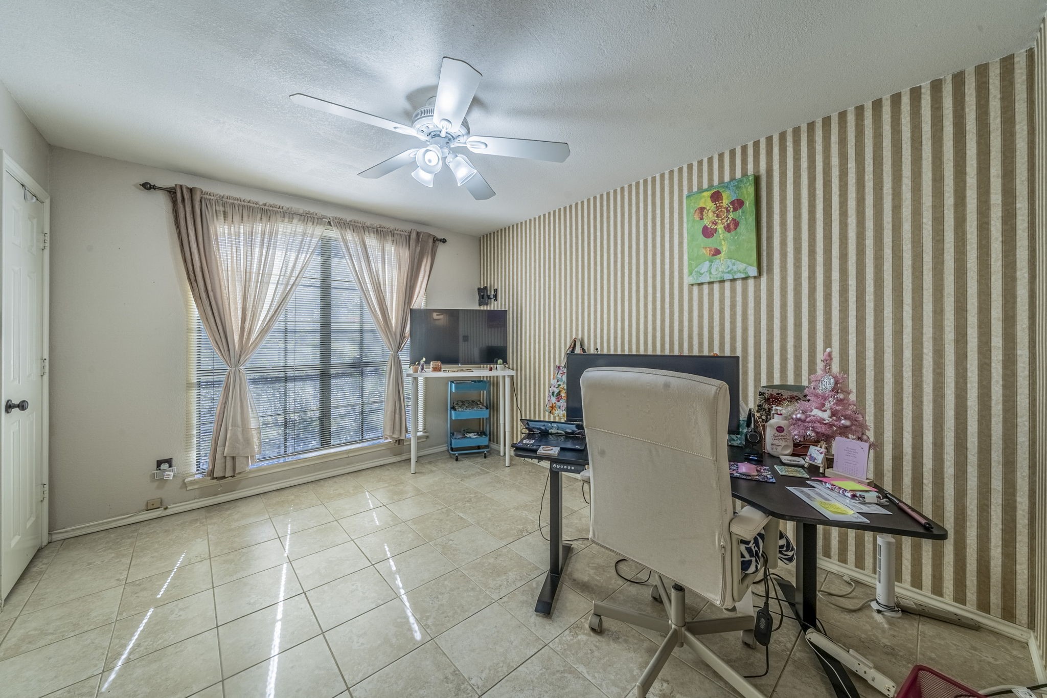 5609 Euclid Drive Arlington TX 76013