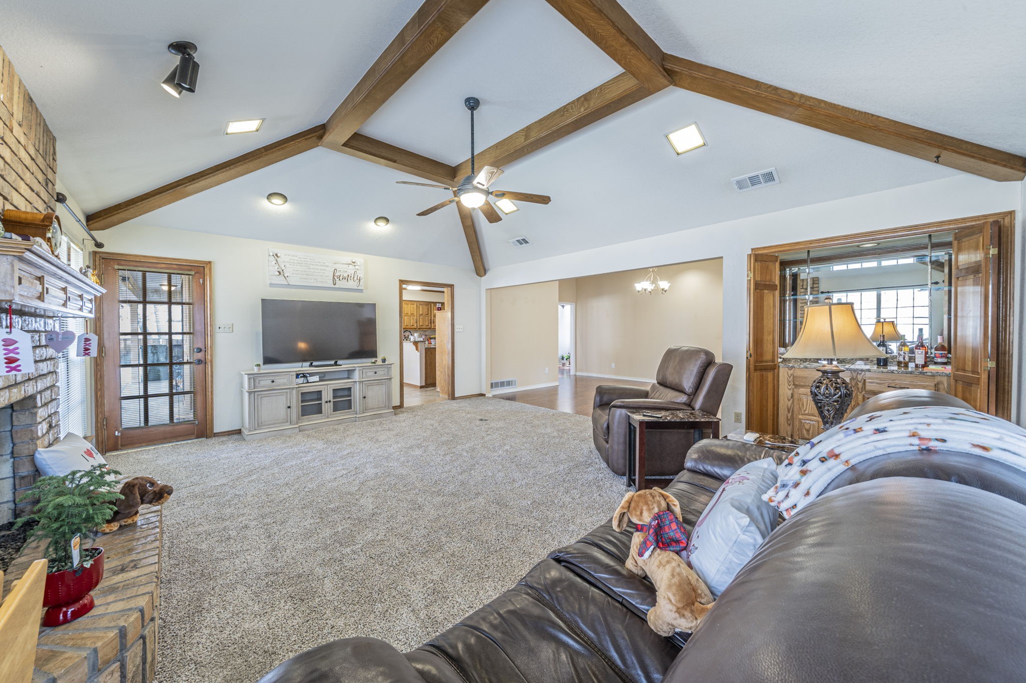 5609 Euclid Drive Arlington TX 76013
