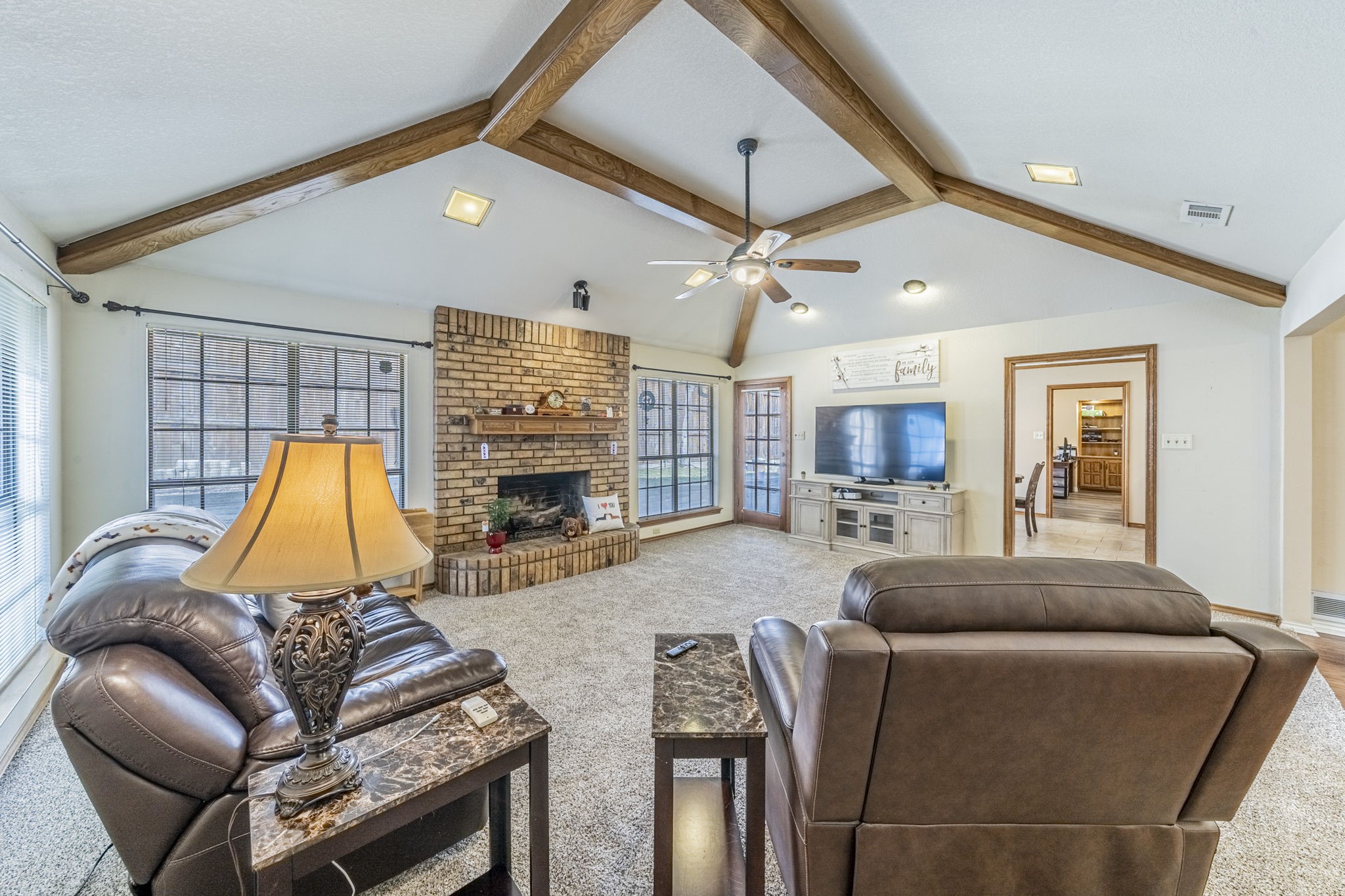 5609 Euclid Drive Arlington TX 76013