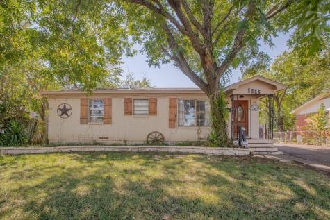 1316 Woodcrest Drive Mesquite TX 75149