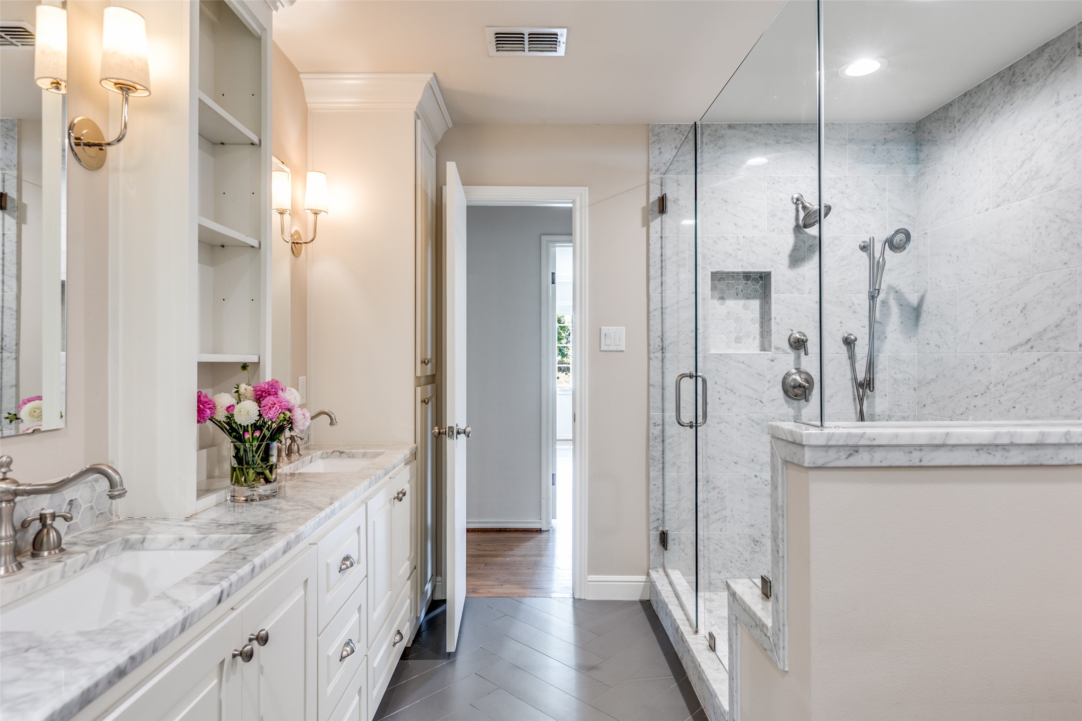 4824 Allencrest Lane Dallas TX 75244