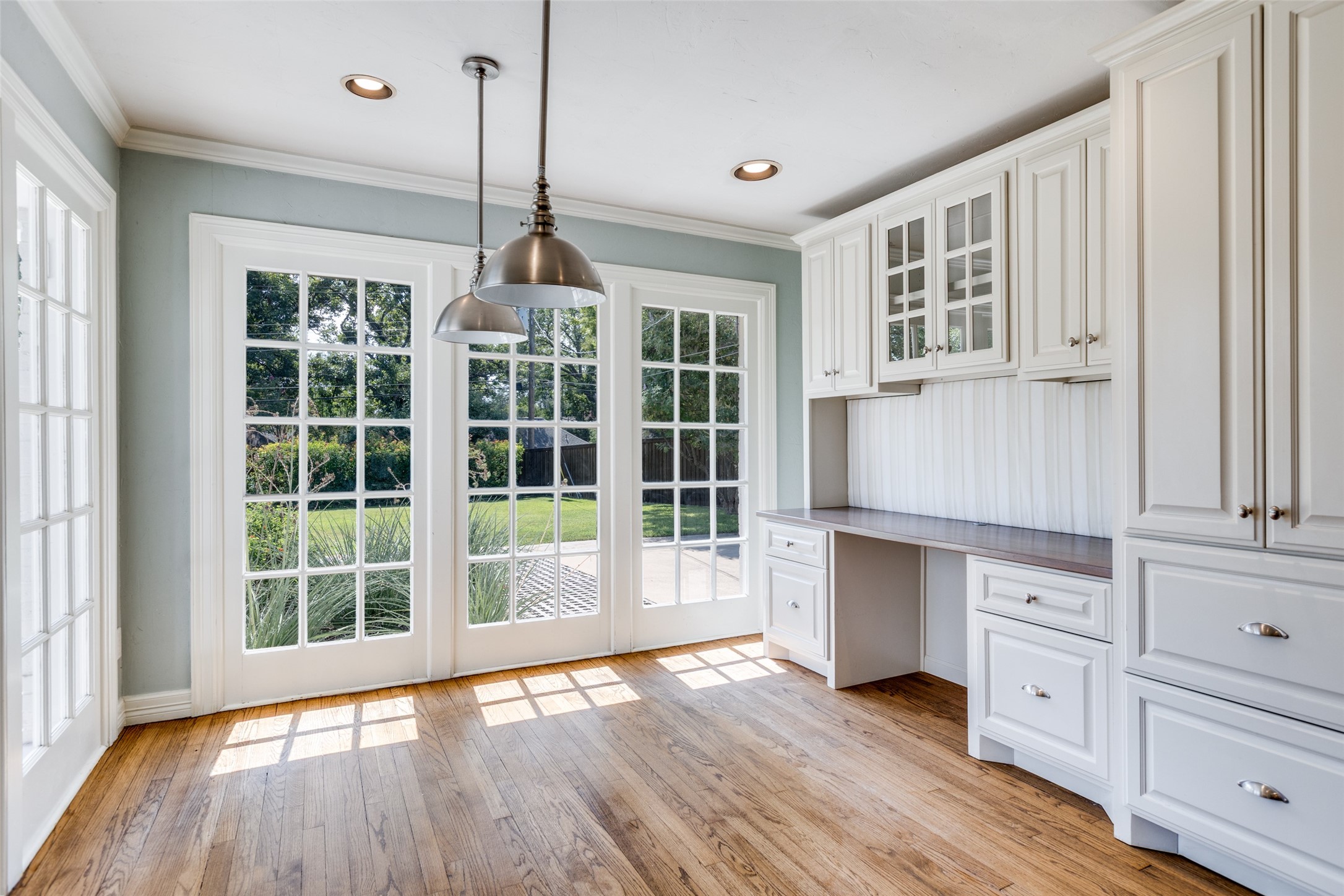 4824 Allencrest Lane Dallas TX 75244