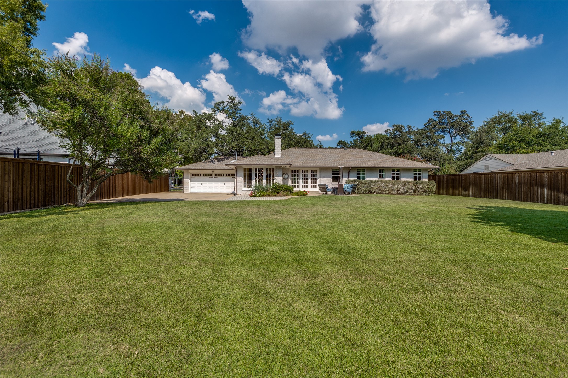 4824 Allencrest Lane Dallas TX 75244