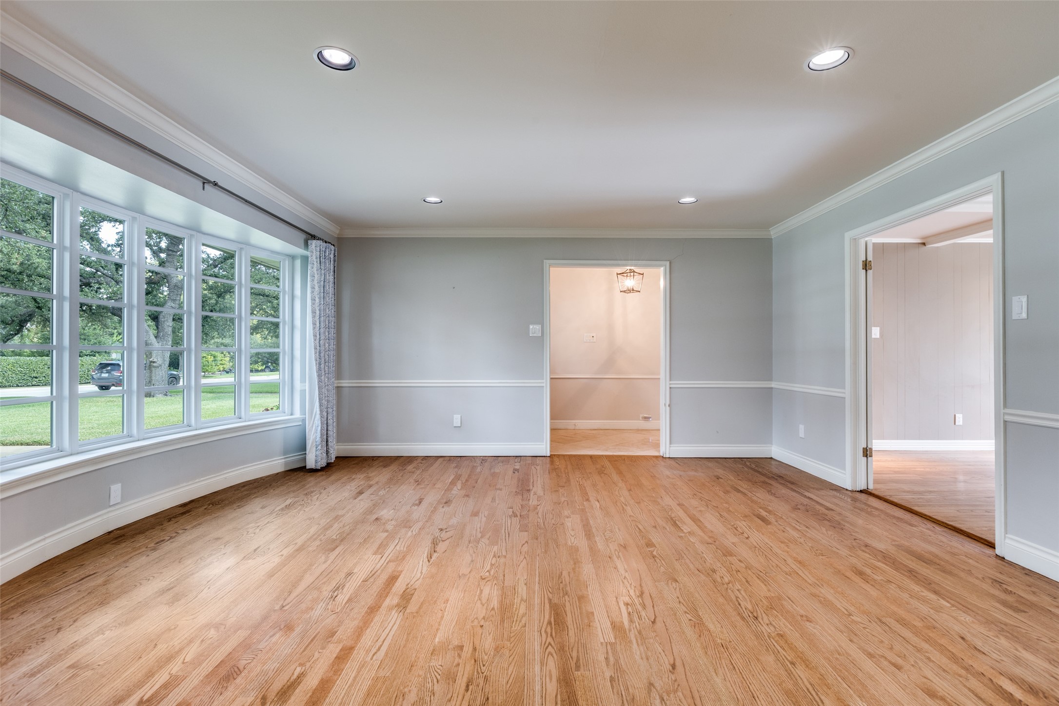 4824 Allencrest Lane Dallas TX 75244