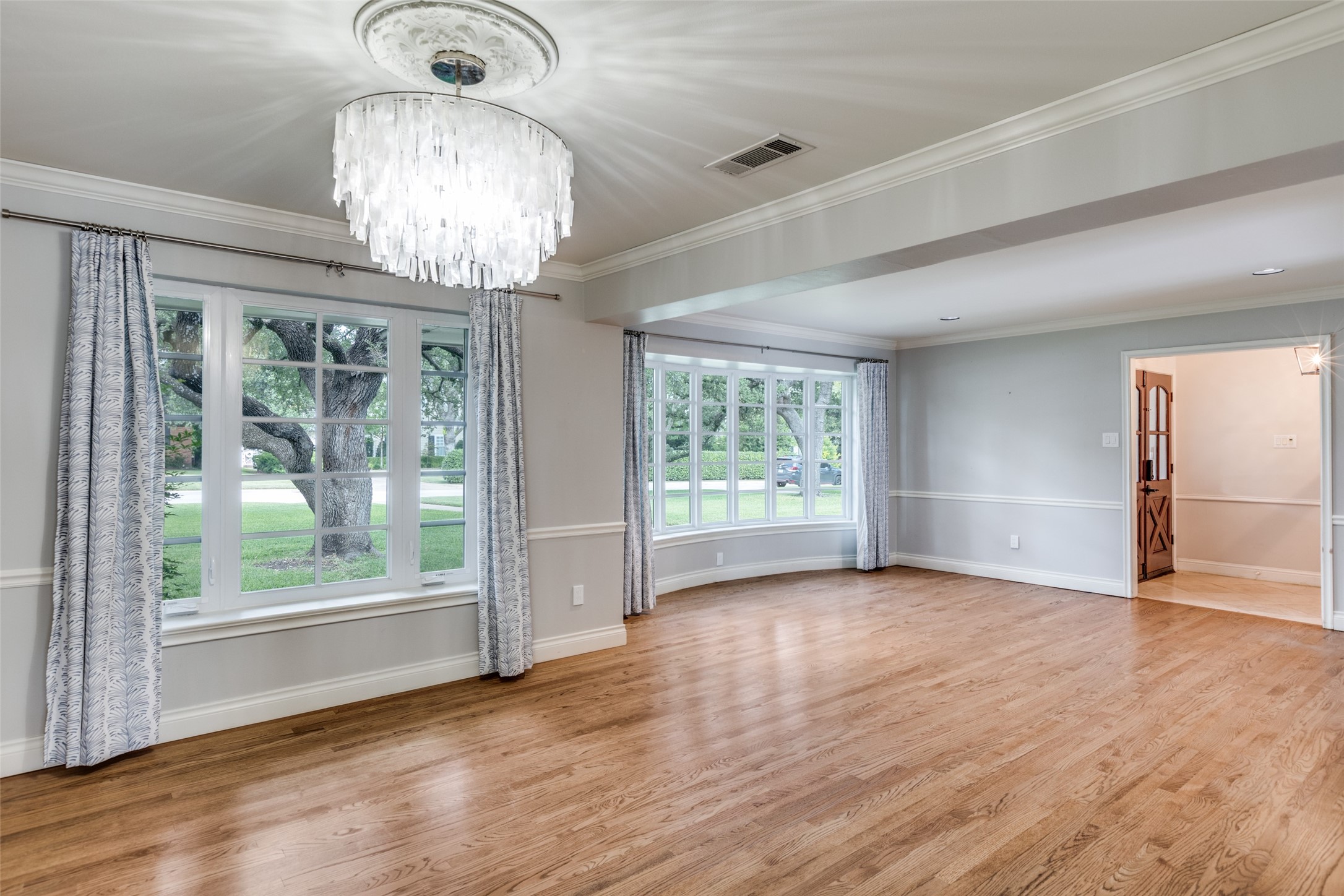4824 Allencrest Lane Dallas TX 75244