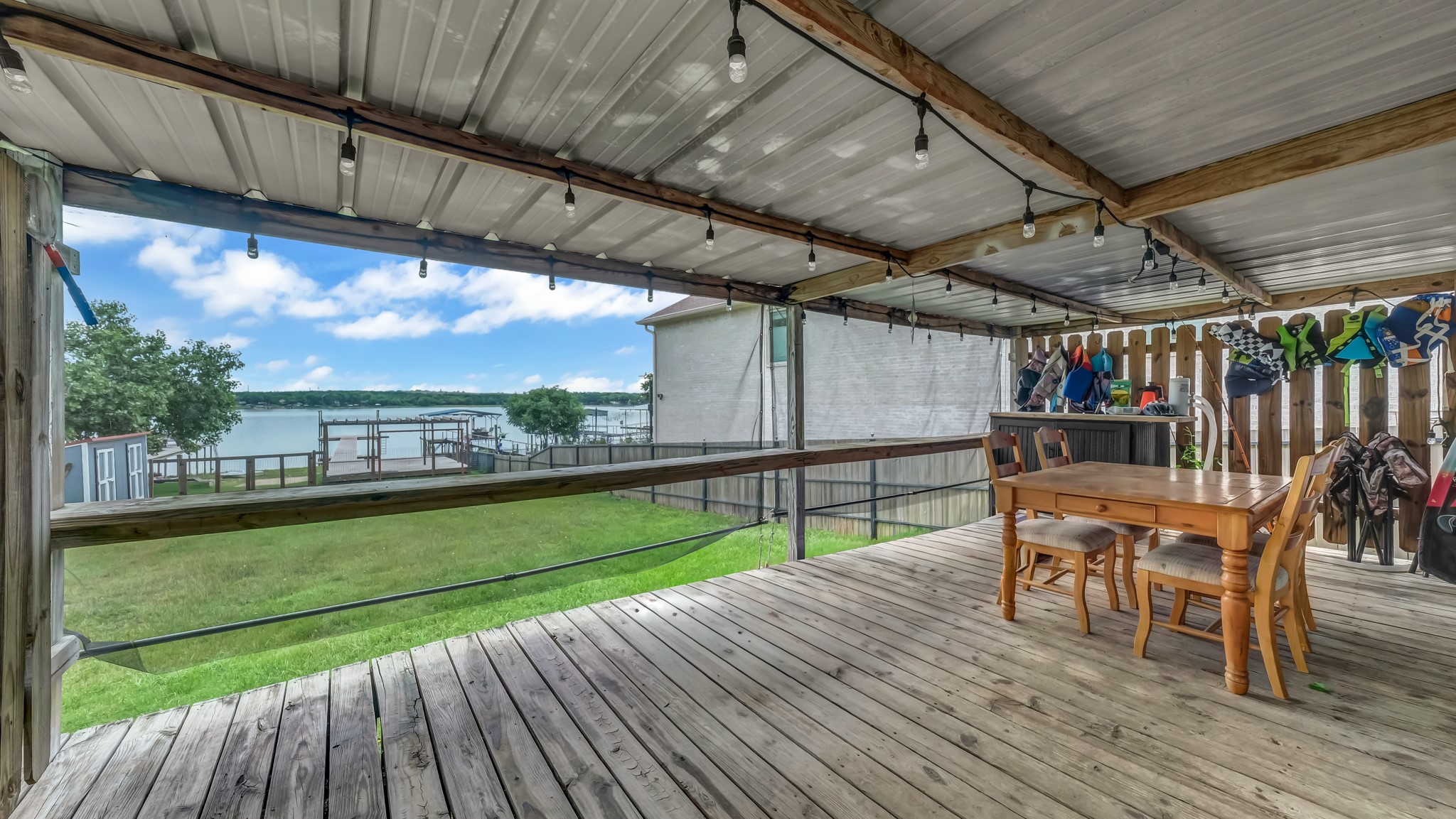 1028 W Lake Drive Weatherford TX 76087