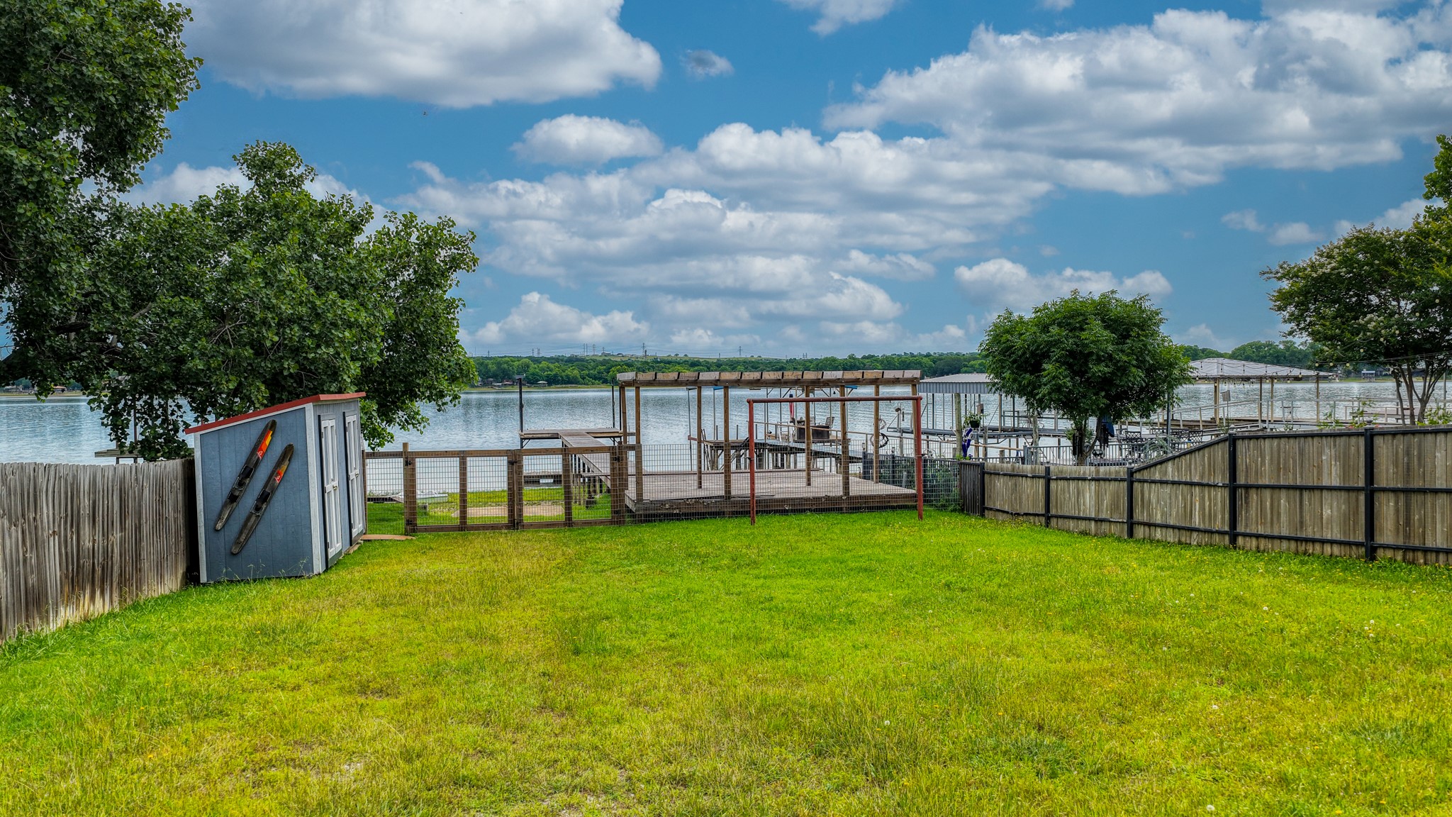 1028 W Lake Drive Weatherford TX 76087