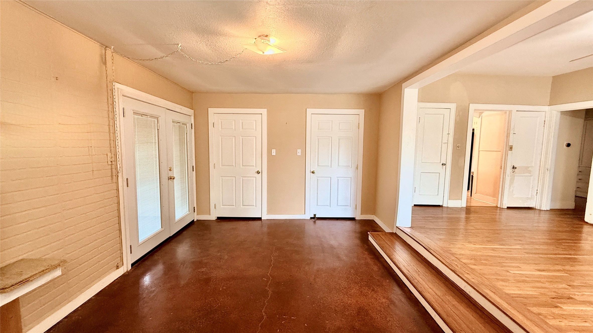 1122 4th Street Graham TX 76450