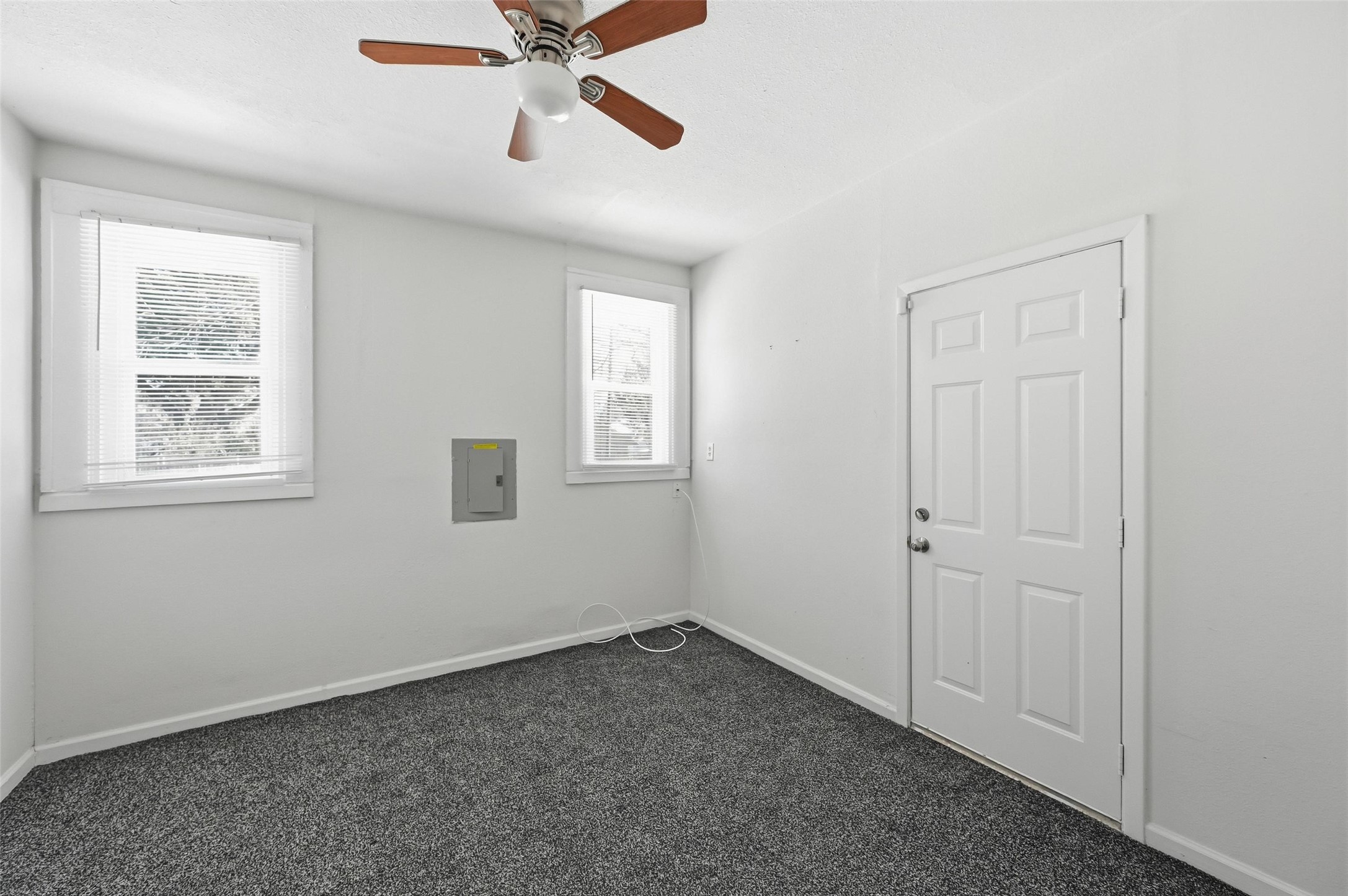526 S Clinton Avenue Dallas TX 75208