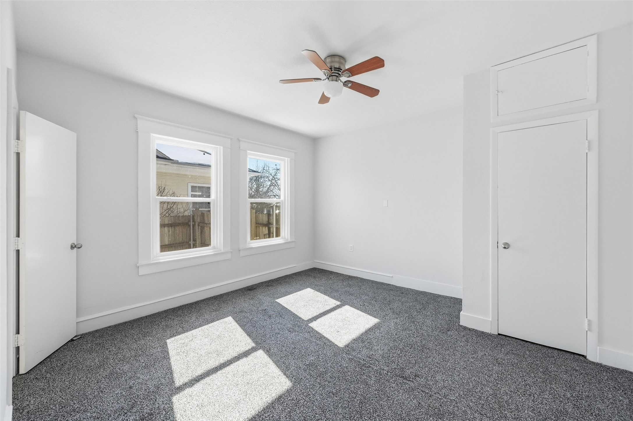 526 S Clinton Avenue Dallas TX 75208