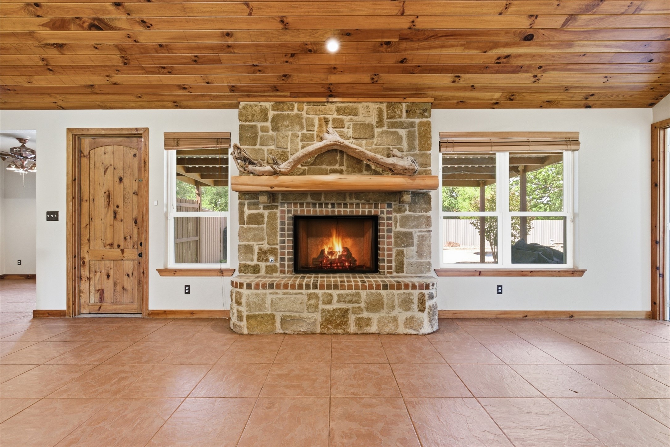 4490 County Road 2615 Bonham TX 75418
