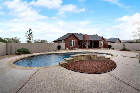 4490 County Road 2615 Bonham TX 75418